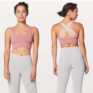 Lululemon 💕 Free to be moved bra